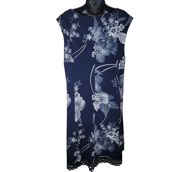 Sandra Darren Navy Floral sleeveless sheath dress size 18w - Picture 2 of 7